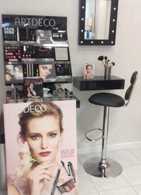 Image De Isis Makeup Salon De Beauté Rennes